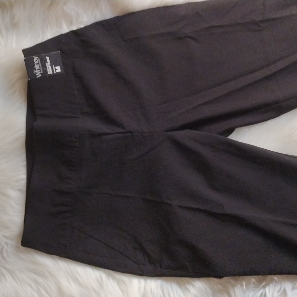 The Whitney pullon high waist crop pant black sz M